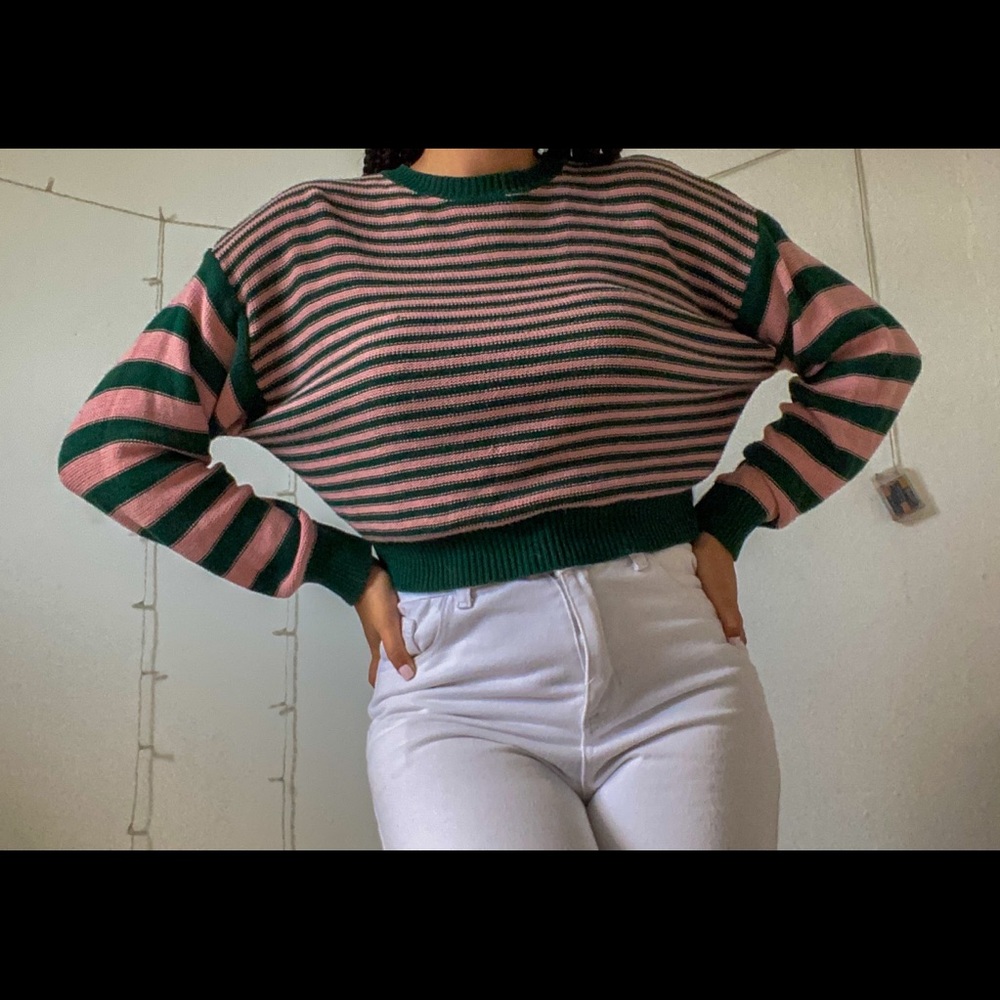 Charlotte Russe Pink and Green Sweater 💚💕